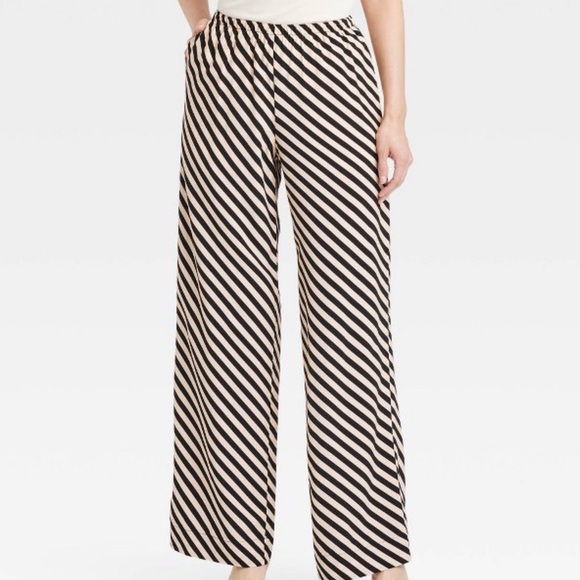 A New Day striped set - Picture 2 of 8